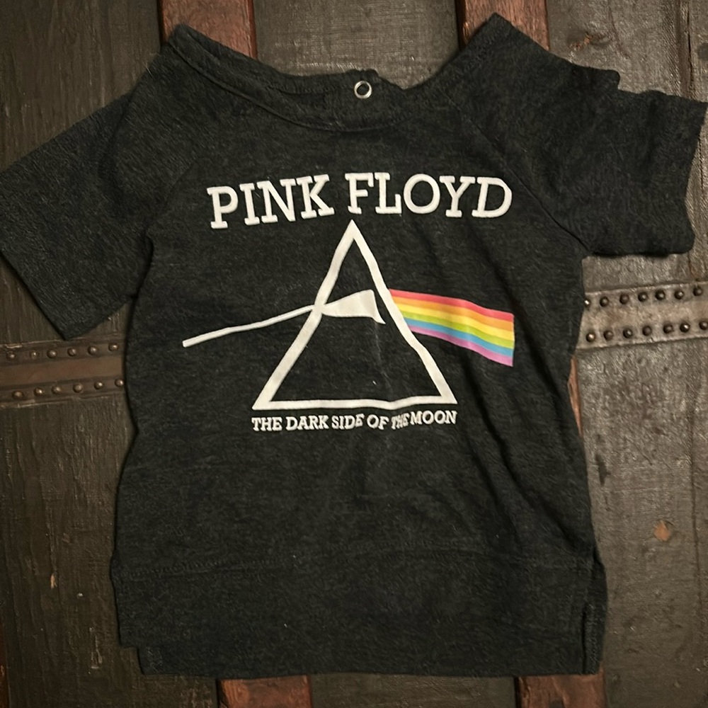 Pink Floyd tee; baby 6-9 months